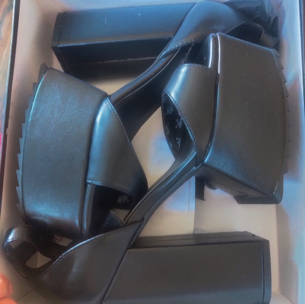 Lamoda Heels